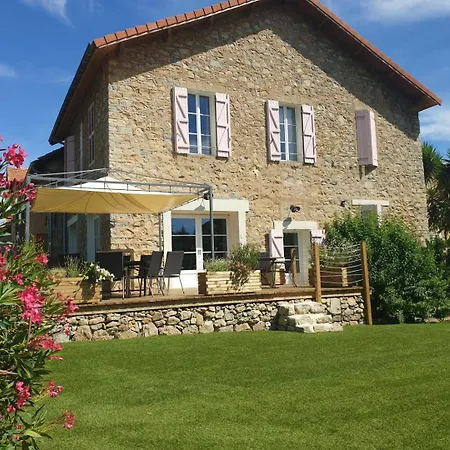 Les Lauriers Feriehus *